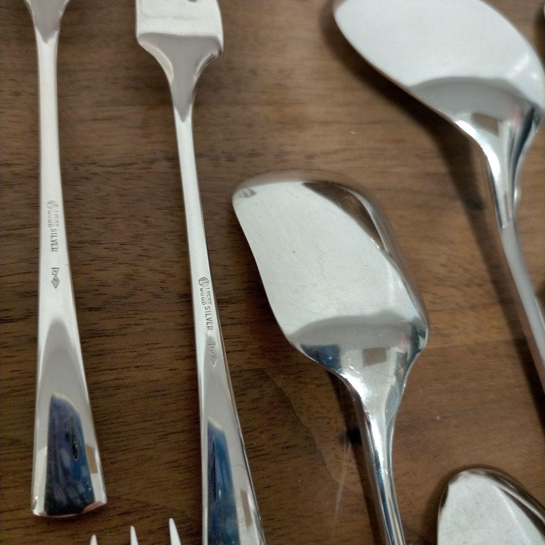 純銀ラッキーウッド シドニー 16本カトラリーセット