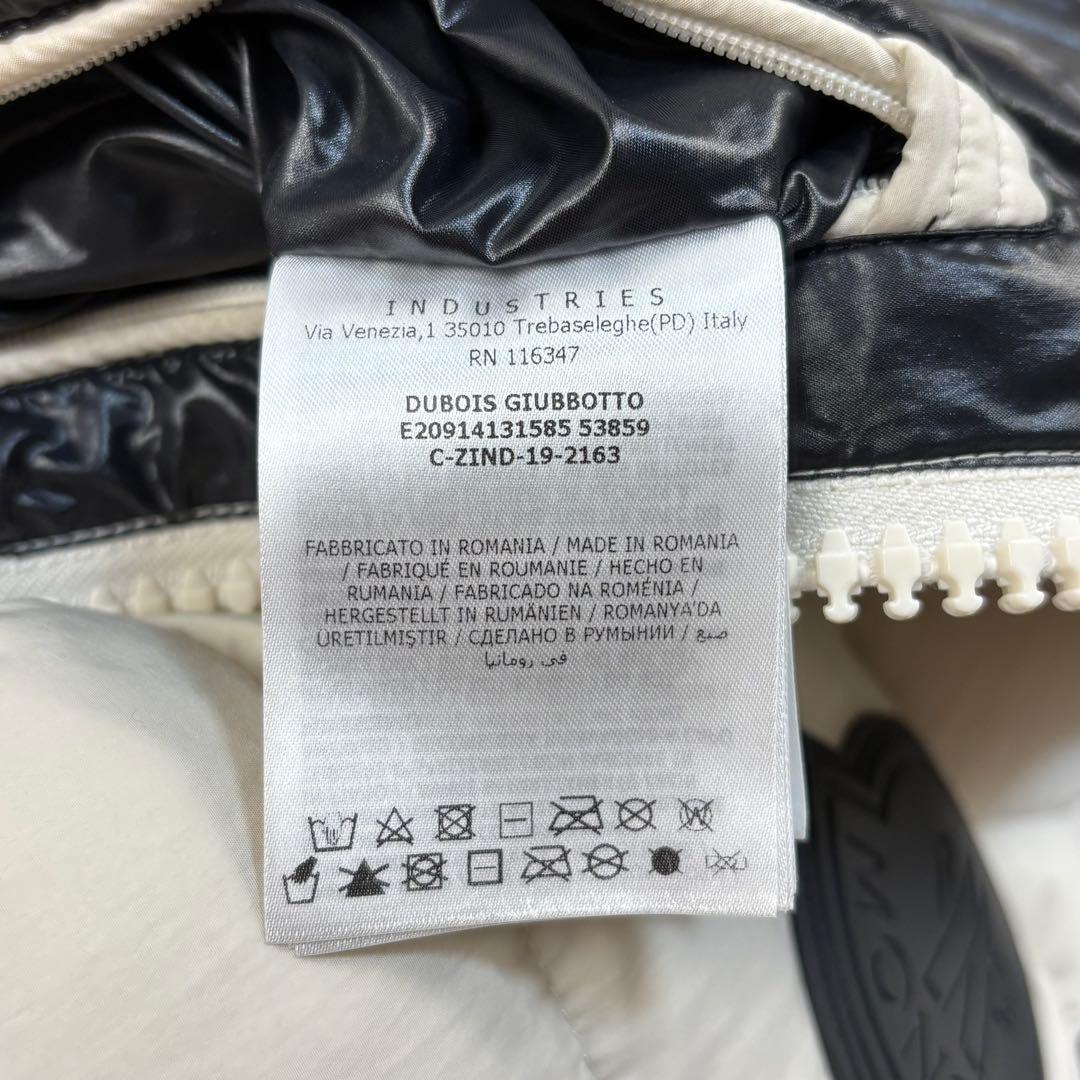 5925【QR確認済み・付属品】モンクレール☆フードロゴ入りダウン DUBOIS