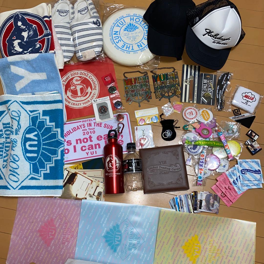 YUI FlowerFlower リング 指輪 キャップ ポストカード 缶バッジ