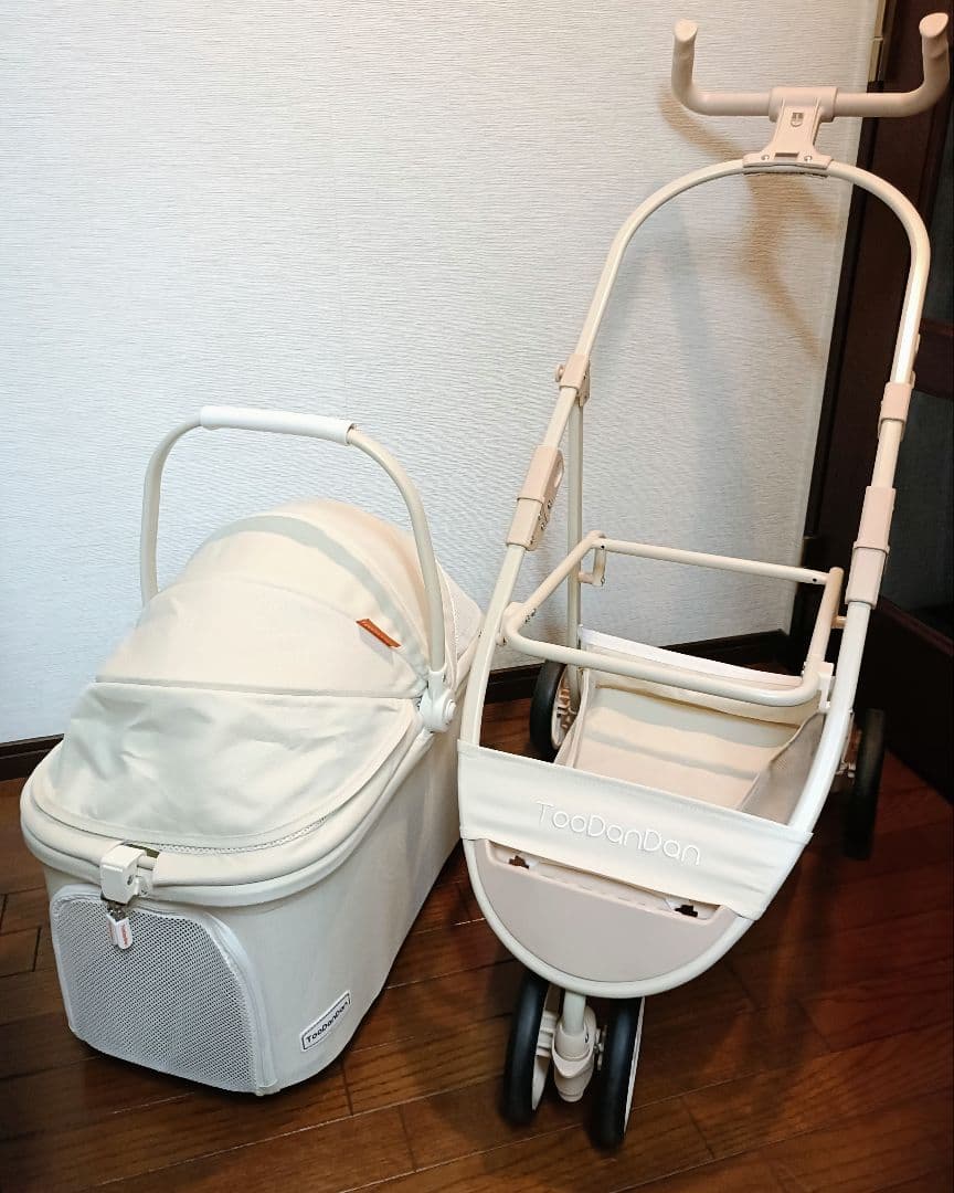 ✱美品✱ ペットカート クリーミーホワイト 分離型 軽量 折りたたみ 3輪