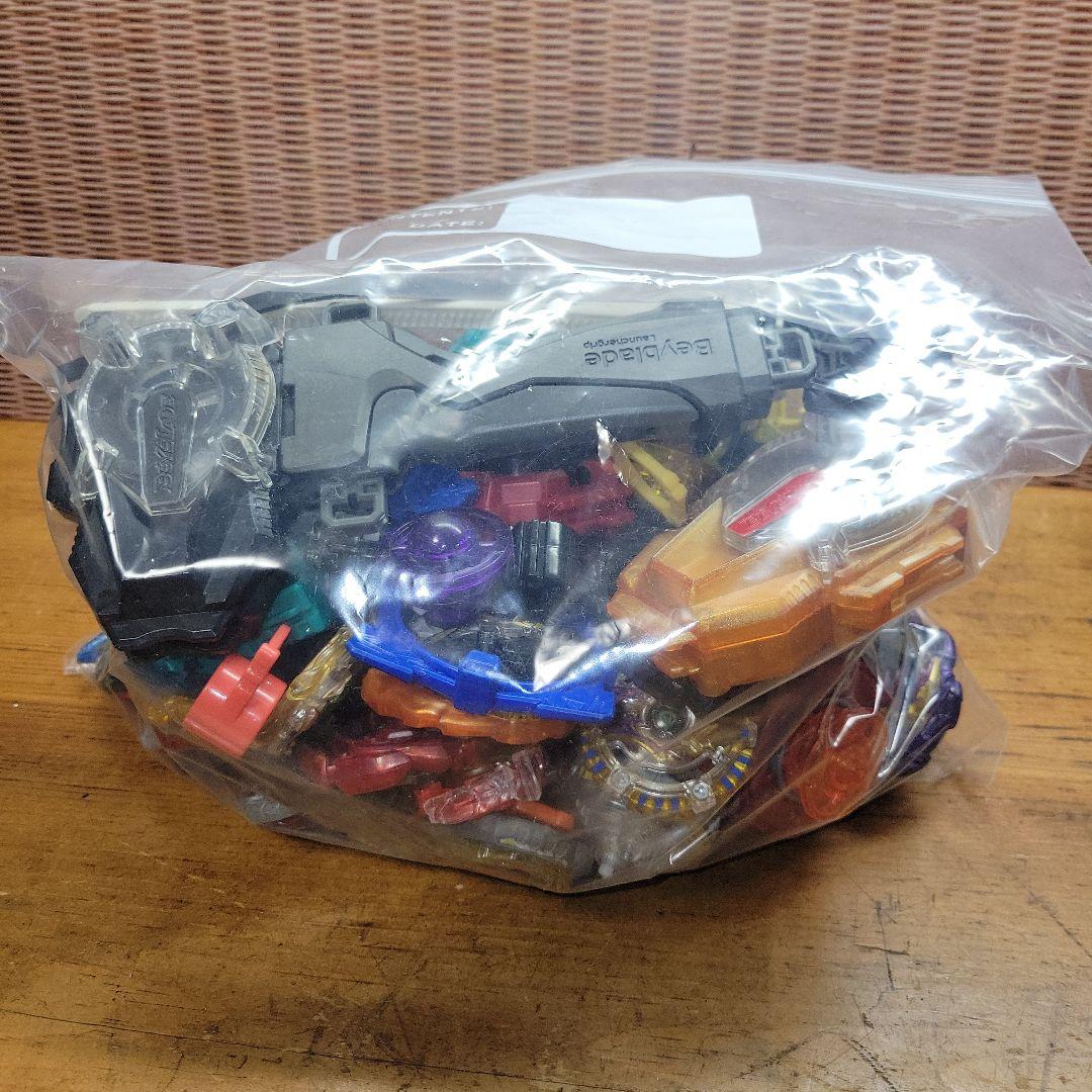 C*i様 【大量】ベイブレード まとめ売り TAKARA TOMY 激安オークシ