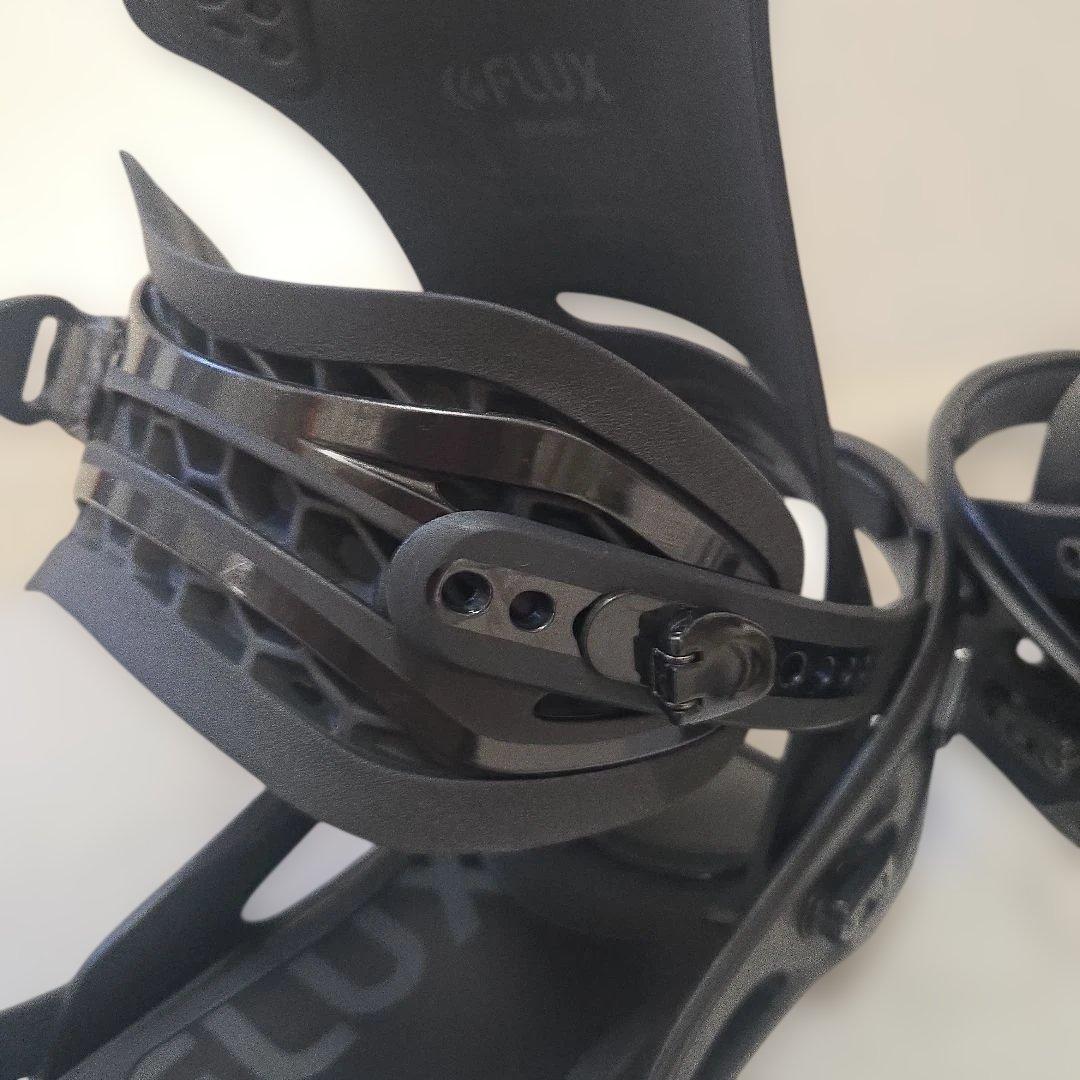 21-22 FLUX DS Mサイズ 25〜28cm