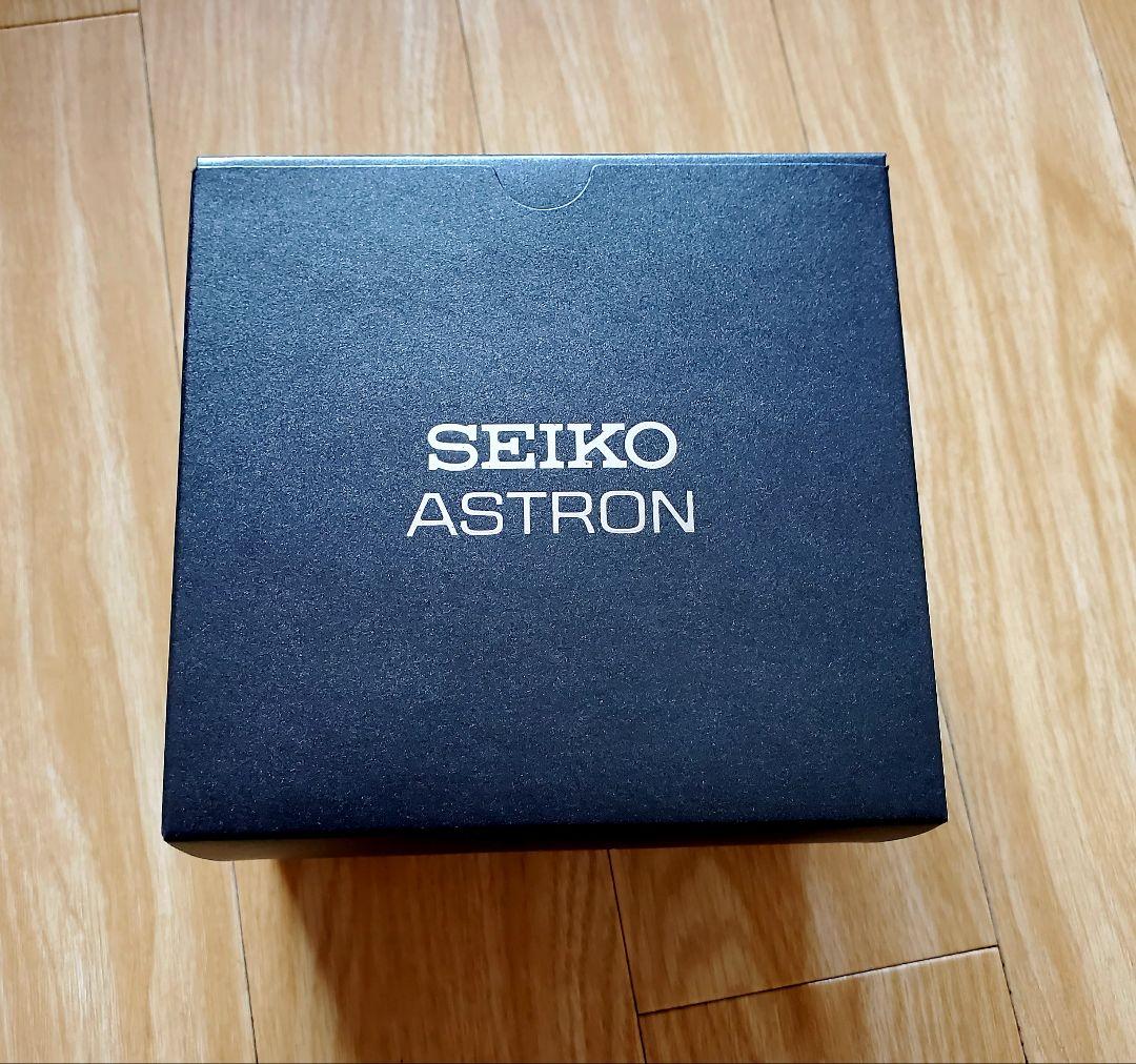 美品 SEIKO アストロン SBX011