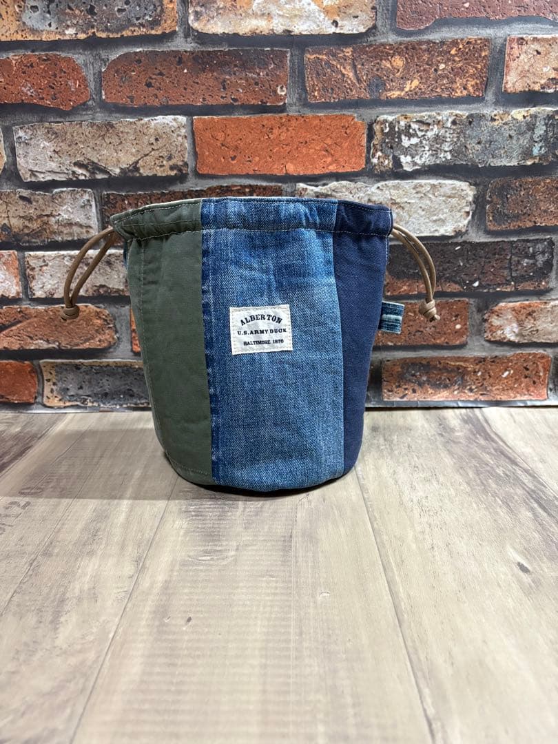 USEDデニム×ビンテージエプロン×本革リメイク　巾着バッグ