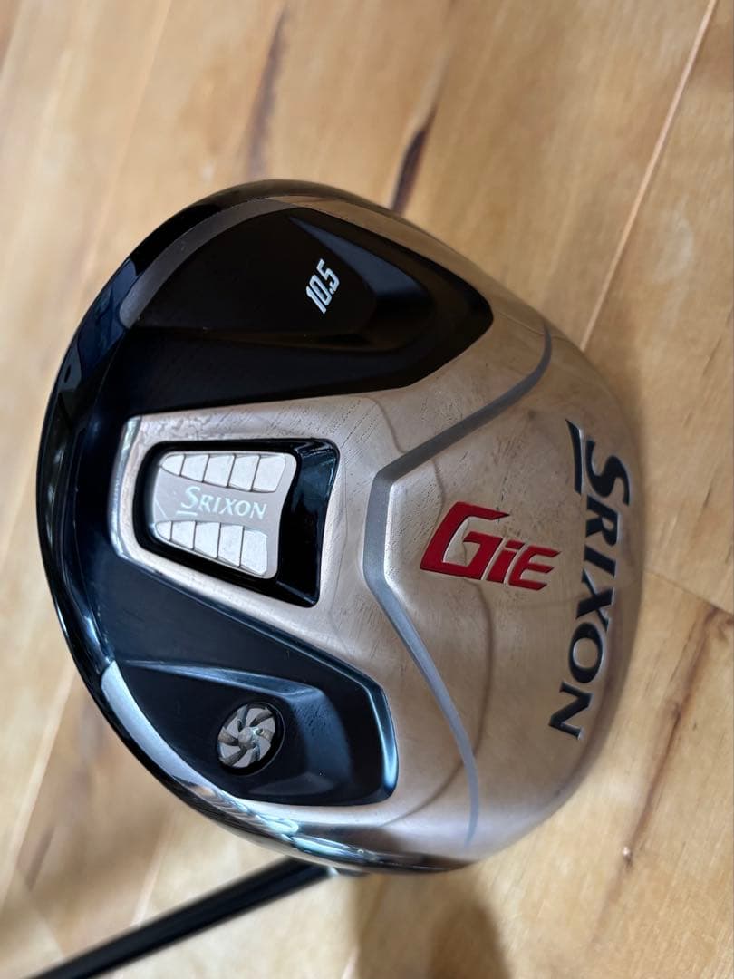 Srixon GIE 10.5 ドライバーとアイアンセット
