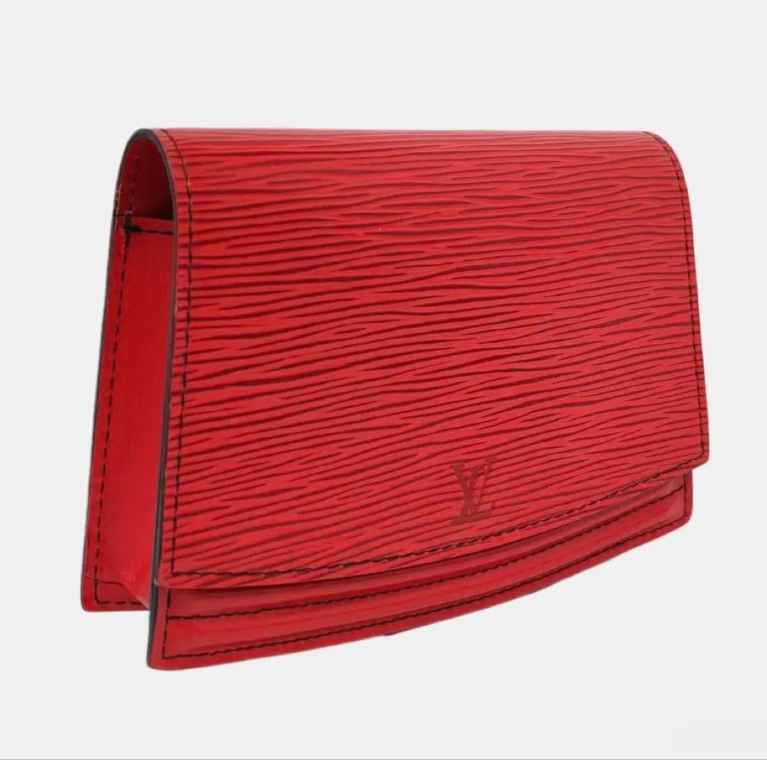 【価格交渉可】ルイヴィトン エピ レザーポシェット サンチュール ティルシット