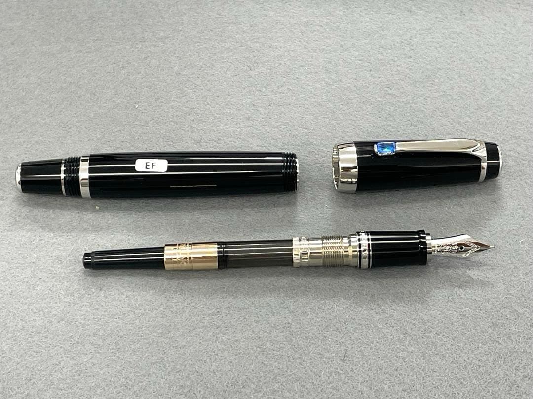 【未使用】MONTBLANC モンブラン 万年筆 ボエム ミッドサイズ EF