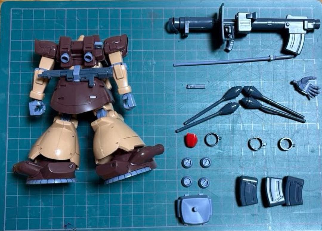 MGゼフィランス　サイサリス　おまけHGドムトローペン