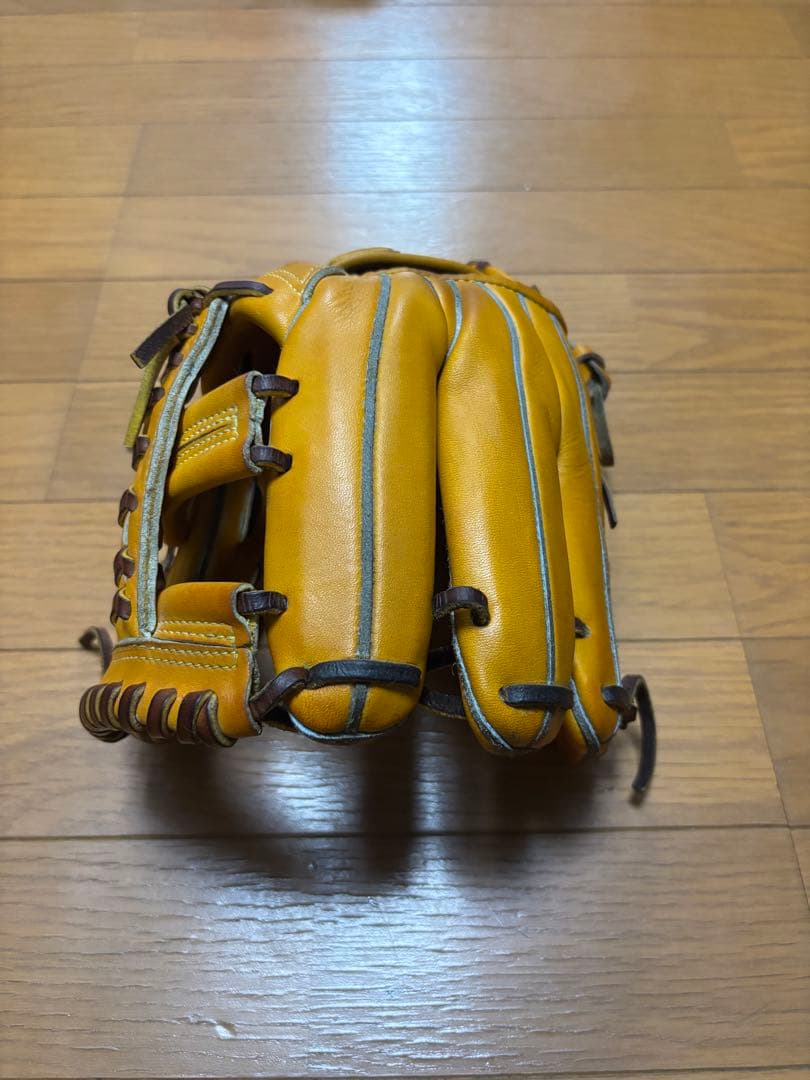 ベルガード 硬式 内野手用グラブ