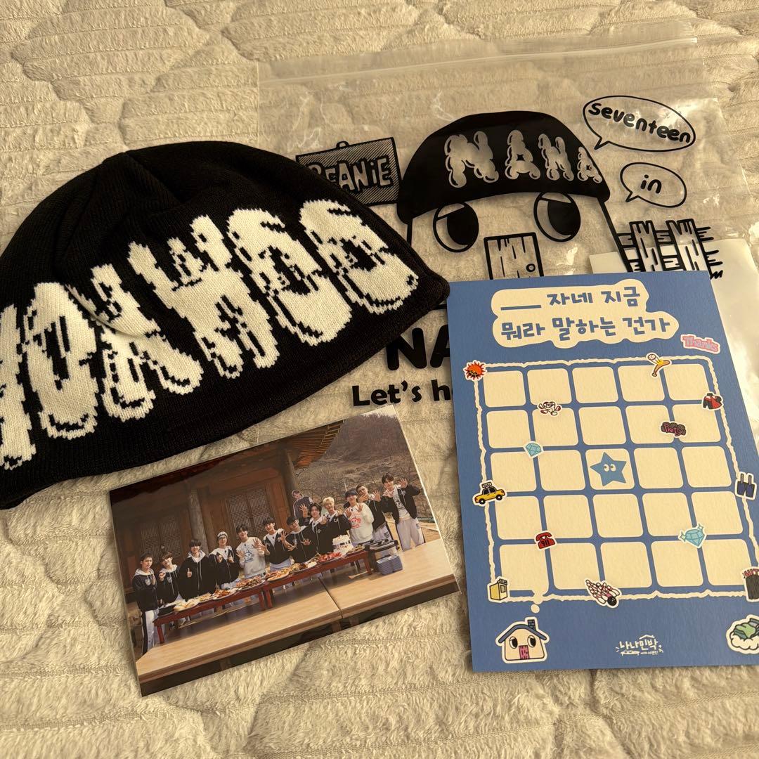 新品未使用　ナナ民泊　ビーニー　ニット帽　ウォヌ　タグ付き