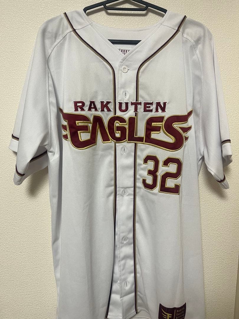 楽天イーグルス 中島大輔選手ホームユニフォーム、直筆サインカードセット