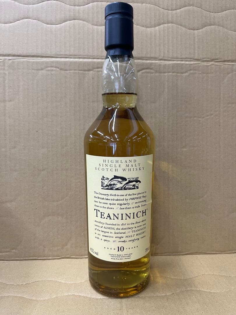 花と動物シリーズ ティーニニック 10年シングルモルト　 700ml 43%