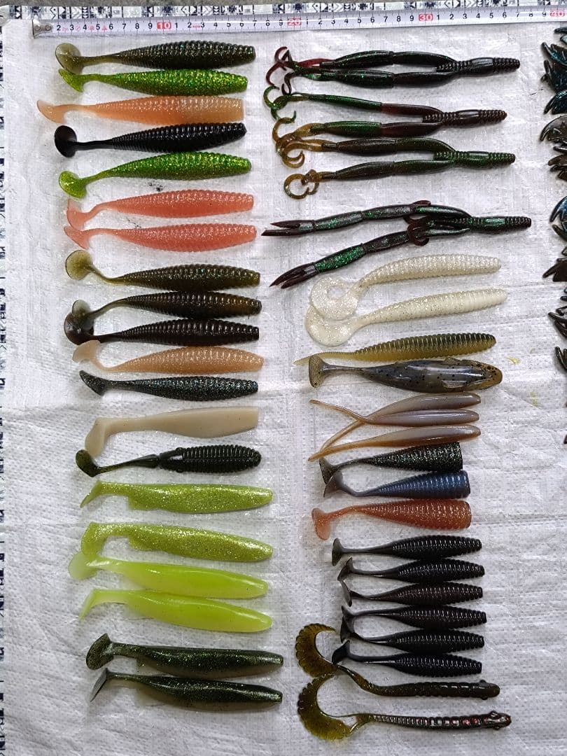 ルアー　ワーム　多数まとめ売りオマケ付き