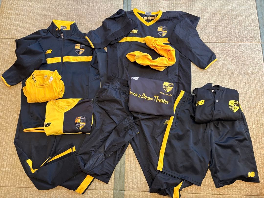 東海大相模　サッカー　洋服一式