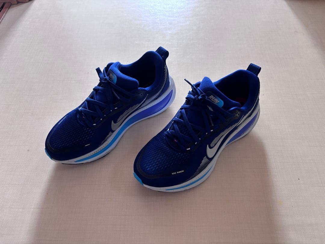 【Wilier8008 】Nike ポメロ18 ランニングシューズ