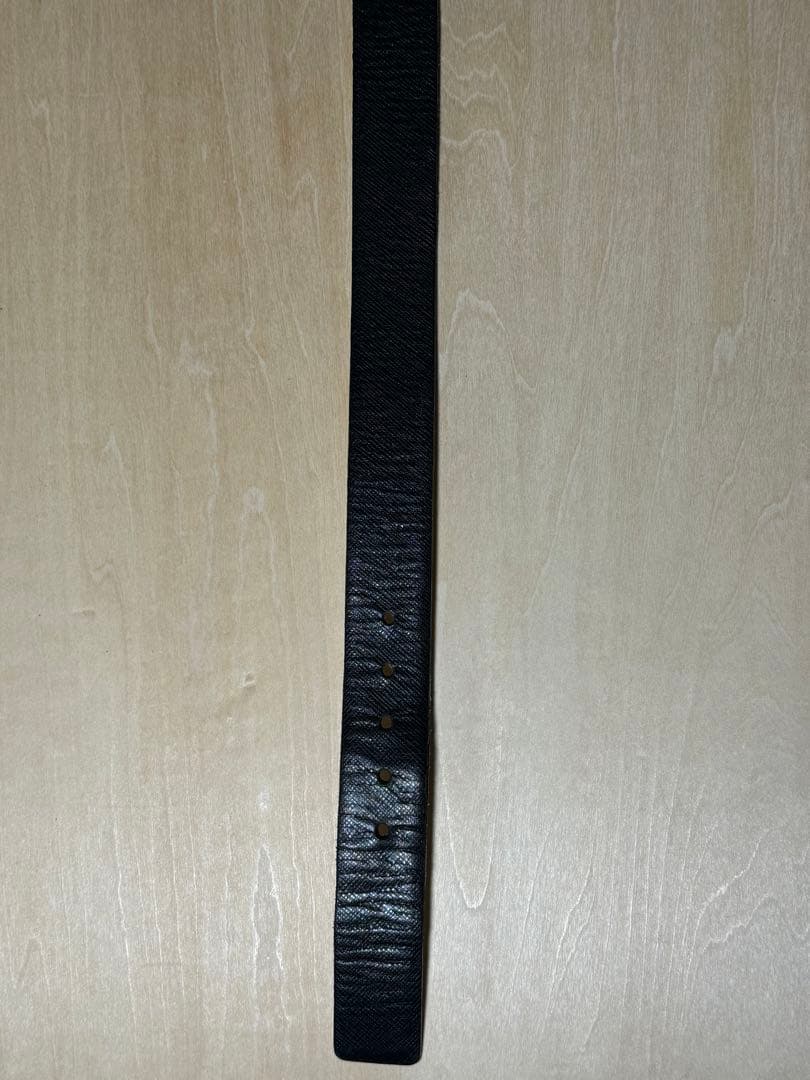 フェラガモ　リバーシブルレザーベルト　ブラック/アイボリー