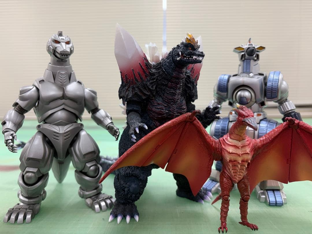 S.H.MonsterArts ゴジラシリーズ4体セット