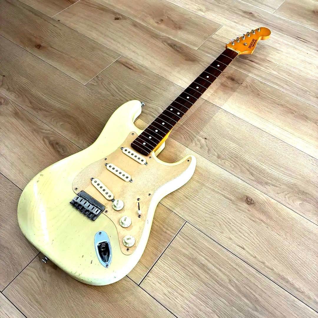 MOMOSE VST-DX カスタムオーダー ストラトキャスター 旧ロゴ