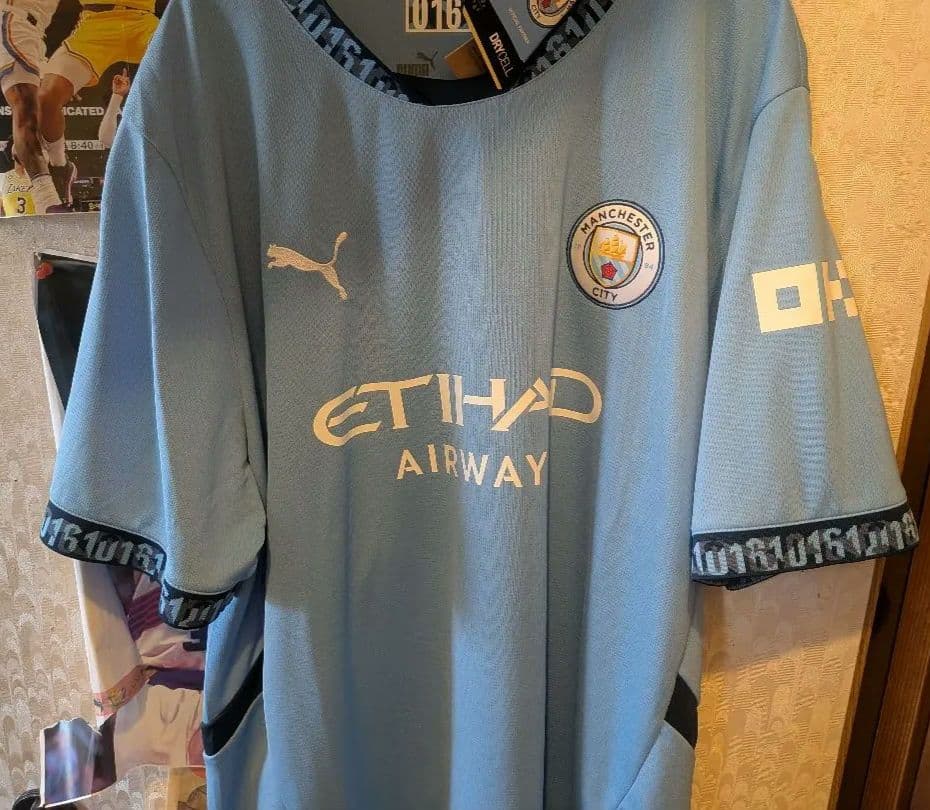 マンチェスターシティ24/25 ユニフォーム 新品タグ付き