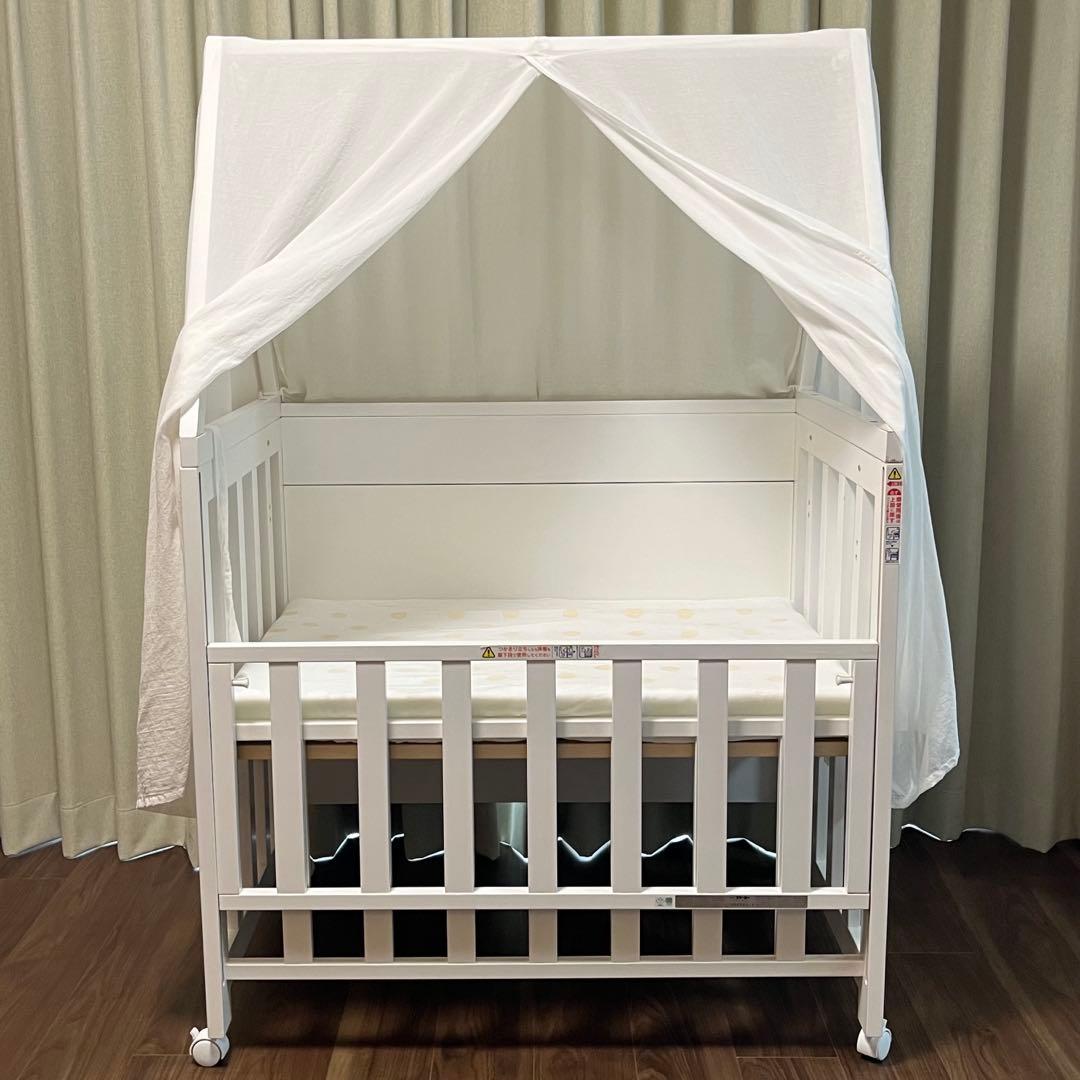 ディモワ 10mois キャノピー付き　ミニベッド&デスク / ベビーベッド