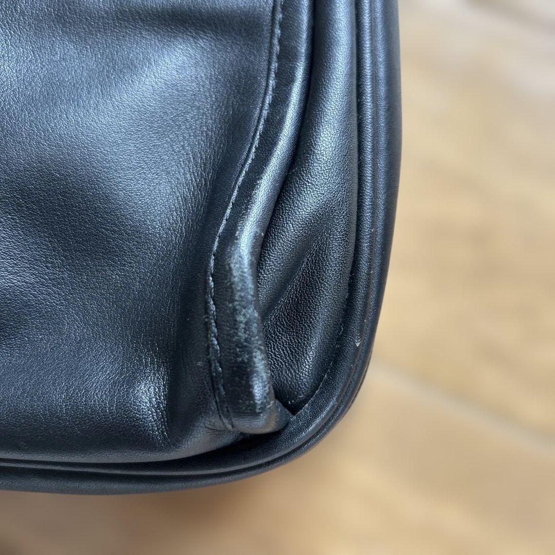 TUMI92102D4 ショルダーバッグ ブラック レザー