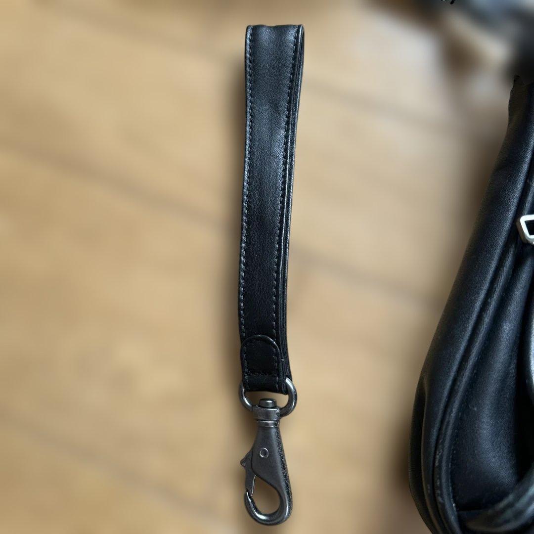 TUMI92102D4 ショルダーバッグ ブラック レザー