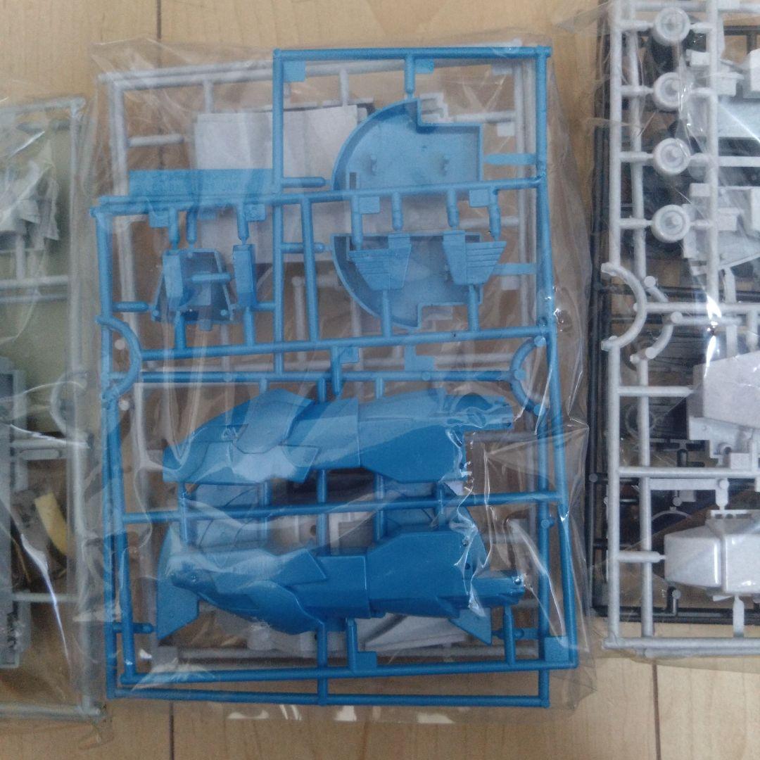 ぱ*す様 元祖SDガンダムプラモデル　機構戦車スーパーオーキス　未組立