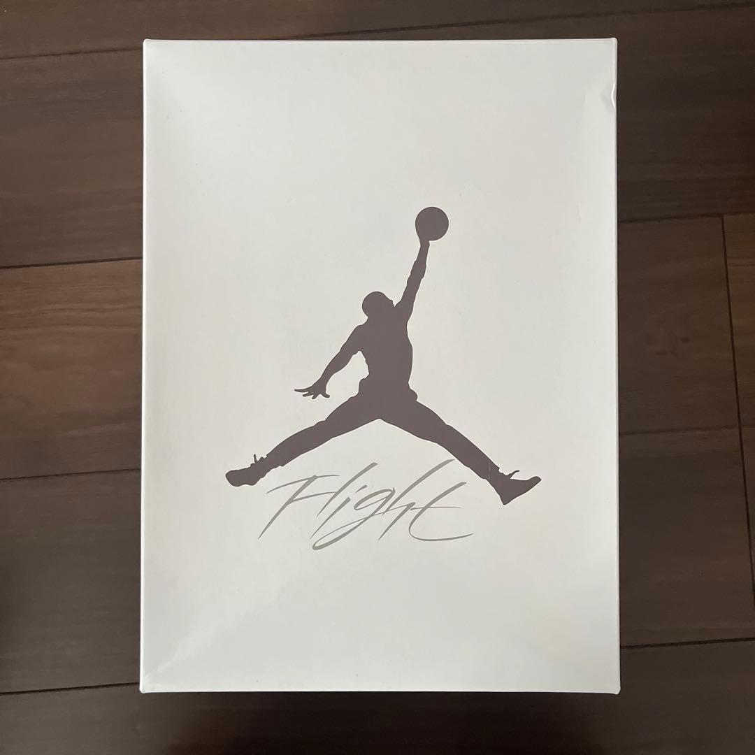 Air Jordan 3 アママニエール　ホワイト/ブラック/ネイビー