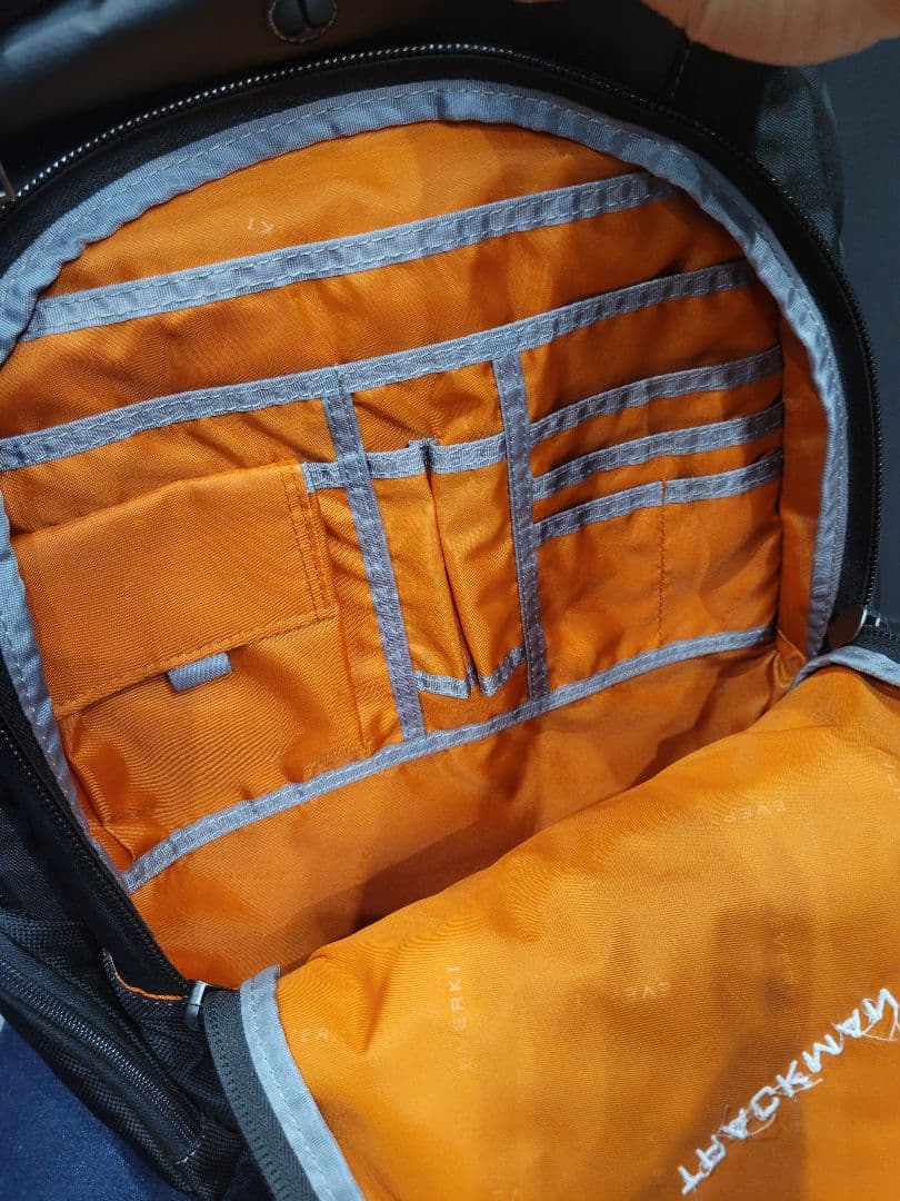 EVERKI TRACKMAN ブラックバックパック