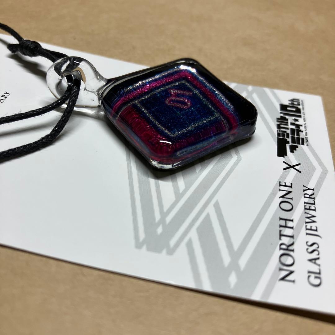 初音ミク　マジカルミライ　10th グラスジュエリー　スクエア