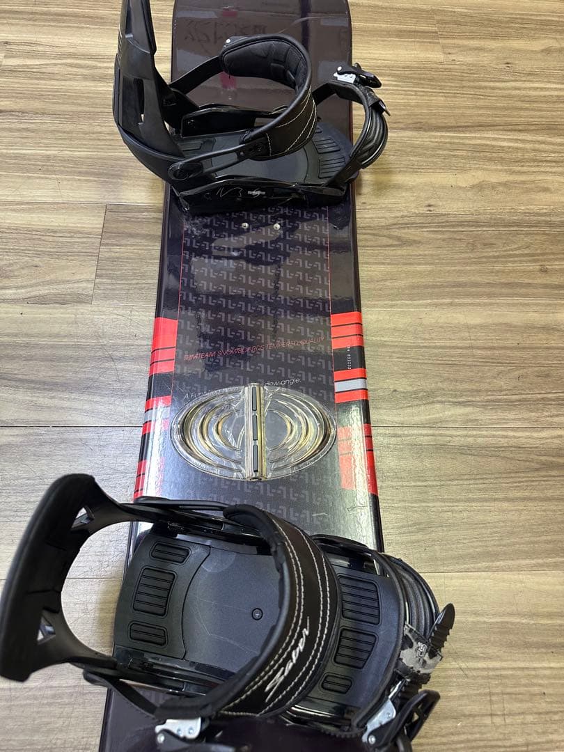 スノーボード THMTEAM 154cm ビンディングSaber size SM