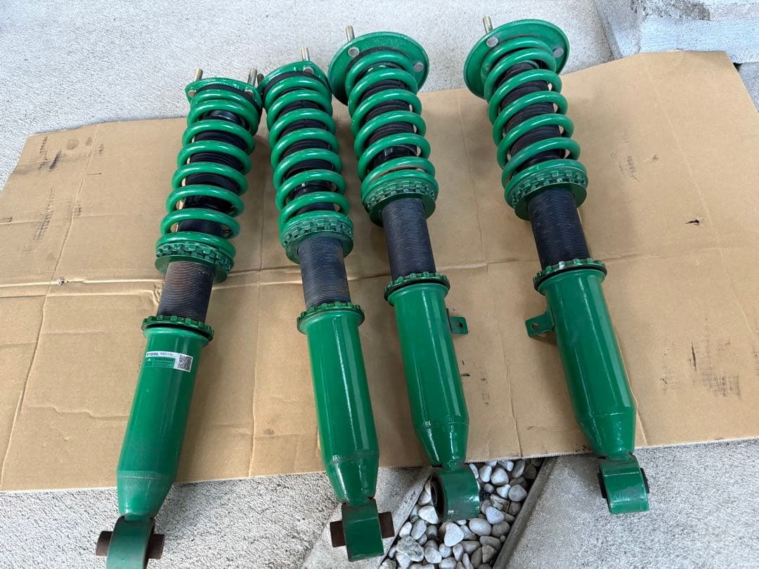 レクサス　is GSE20 テイン　FLXE Z車高調