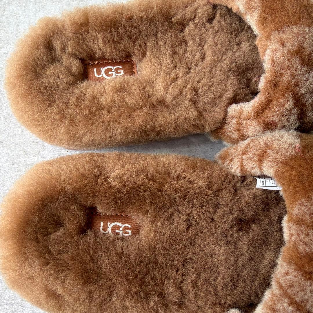 プー 様用⭐️UGG アグ コゼッタ カーリー スライドサンダル ブラウン 23㎝