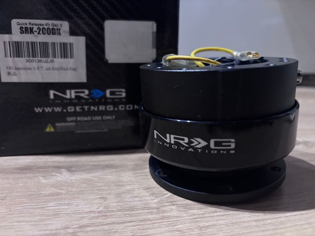 NRG Innovations SRK-200BK クイックリリースハブ