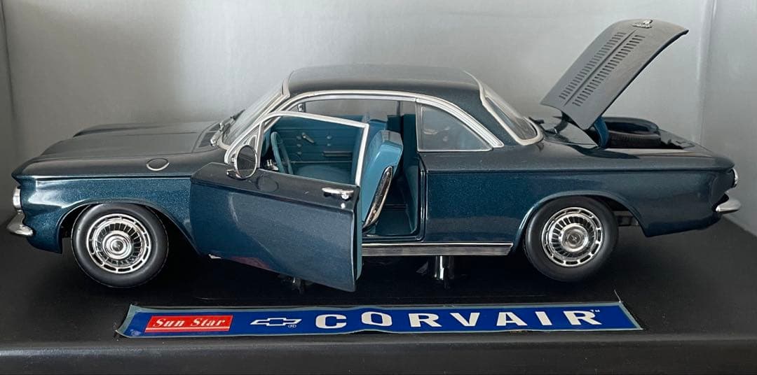 シボレー コルベア '1963 1/18 ダークターコイズ SUNSTAR