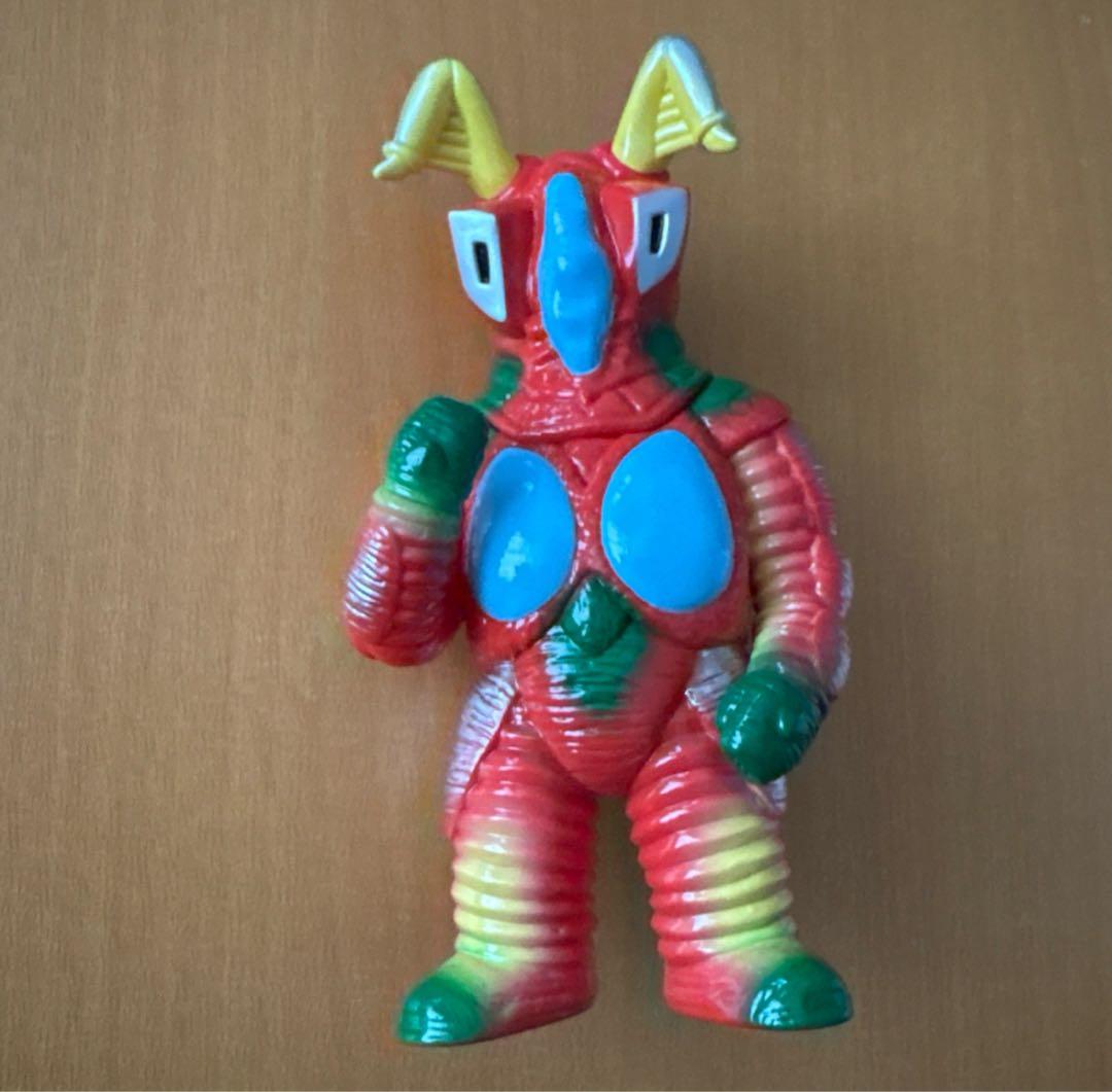 ウルトラマン怪獣　Artverse アートソフビシリーズ　ゼットン　海外限定