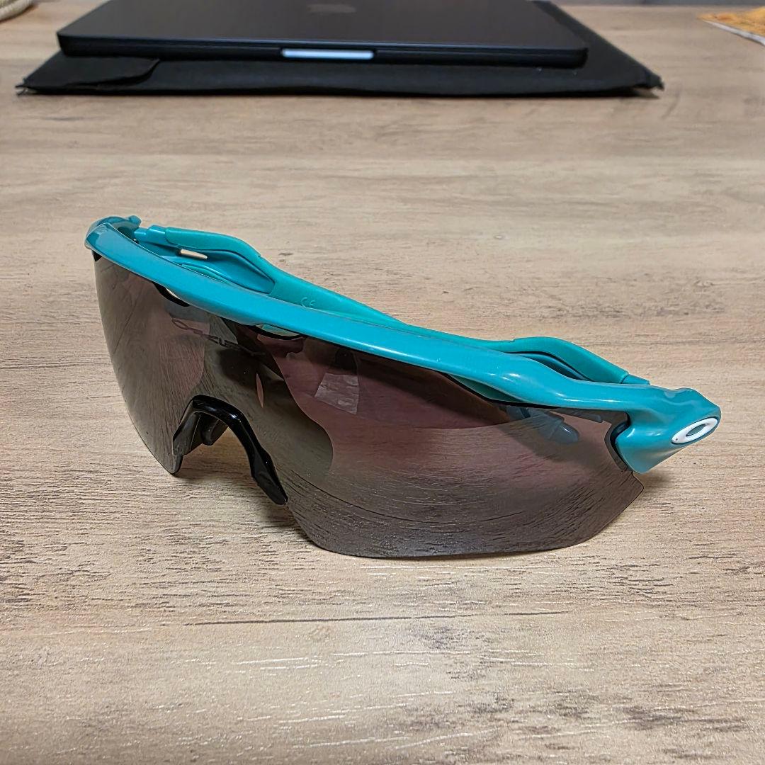 オークリー　レーダーEV レンズ1枚　ケース付き　OAKLEY