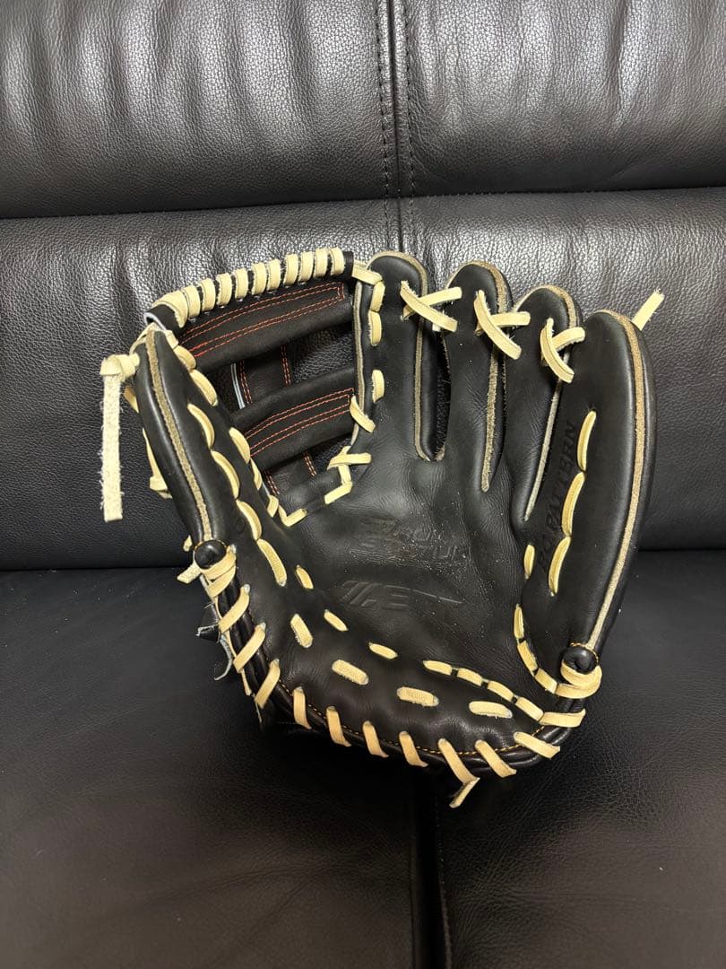 ゼットプロステイタス 硬式オーダー内野手用グラブ