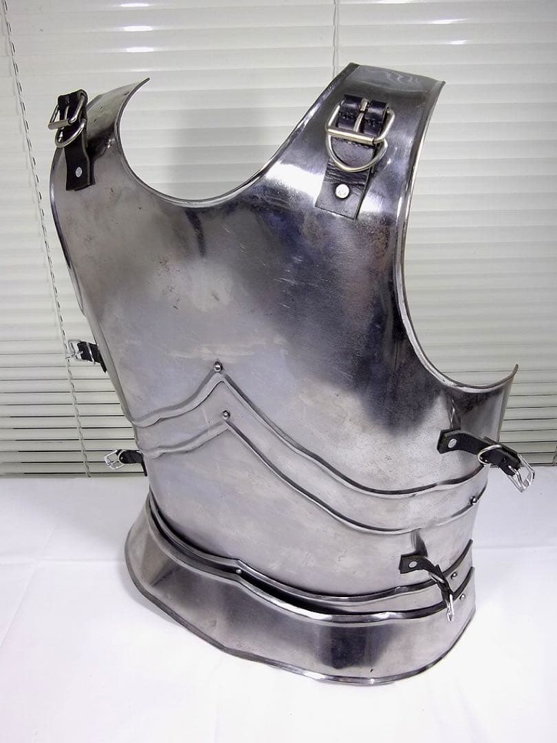 西洋甲冑 鎧 騎士 等身大 アーマープレート 防具