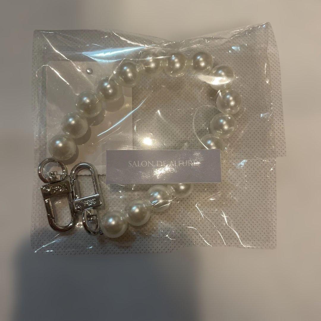 タイムセール　新品未使用　サロンドアルファード　バッグインバッグとパールハンドル