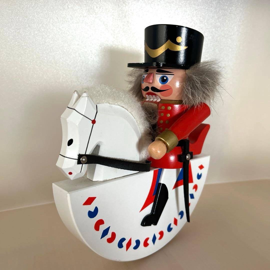くるみ割り人形　ドイツ　木工　木のおもちゃ　エルダー　クリスマス