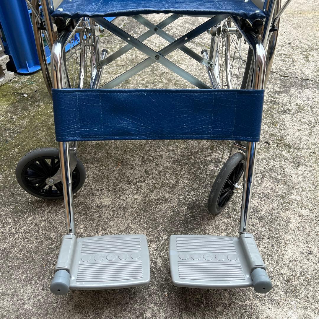 良品　カワムラサイクル　自走式車椅子　KR500 介護用品　折り畳み