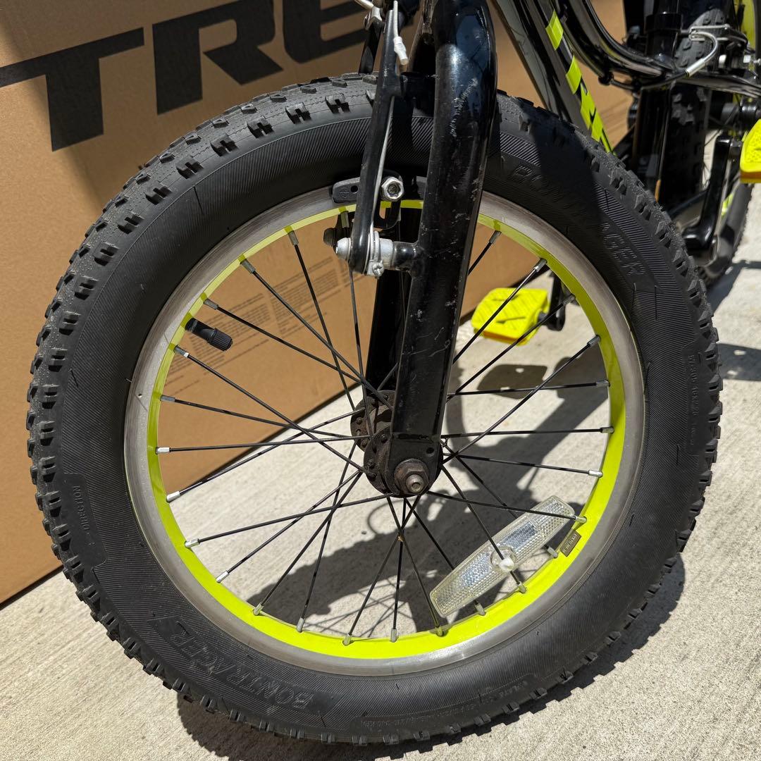 TREK キッズバイク　Precaliber プレキャリバー16インチ