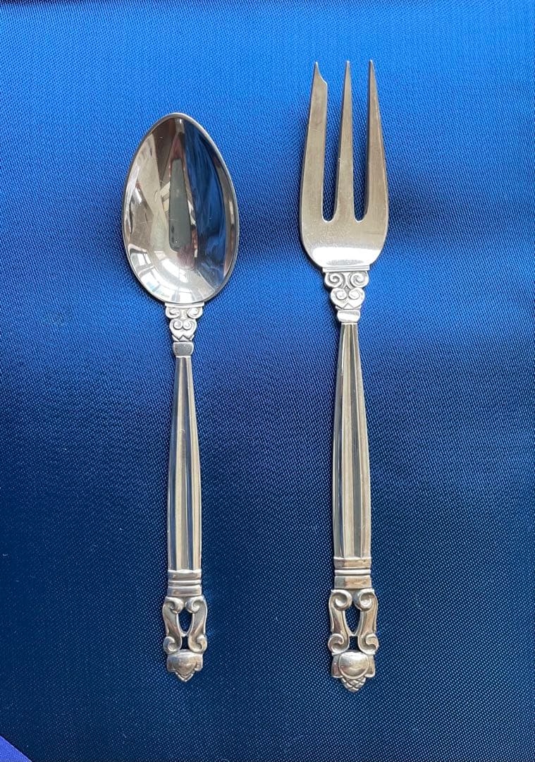 ジョージ・ジェンセンAcorn ティースプーンとデザートフォーク　3セット