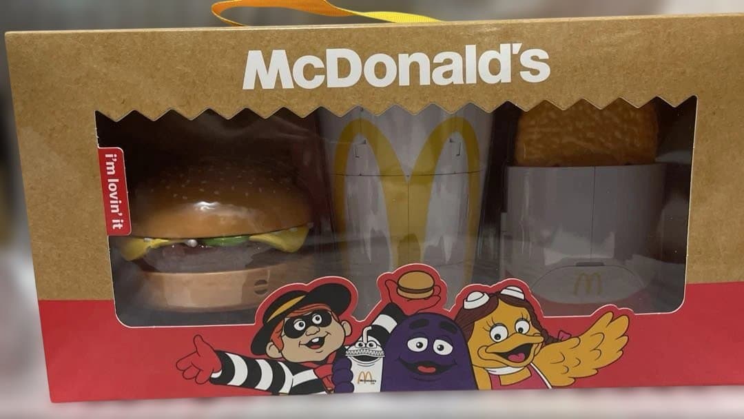 マクドナルド McDonald's 香港50周年記念限定品