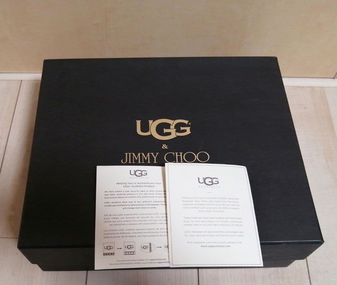 UGG×JIMMY CHOO スタッズ加工 ブラック ムートンブーツ 23