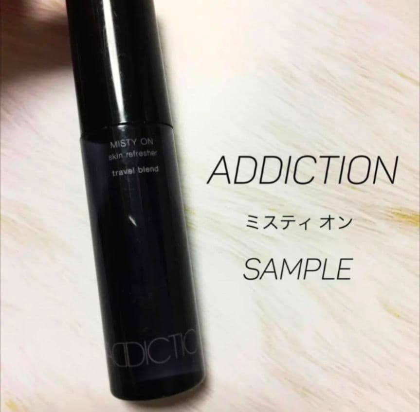 アディクション リップグロス　黒　②