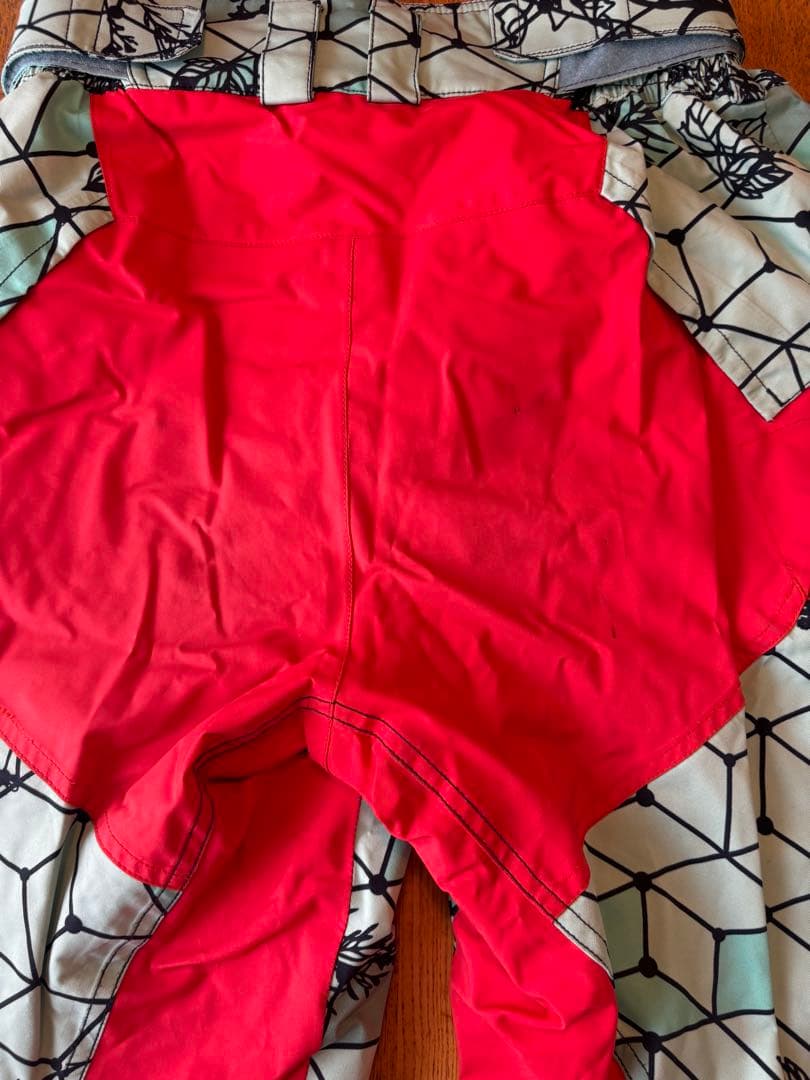 ミズノスキーウェア デモモデル　サイズM中古　メイトモデル　デモチーム　中古