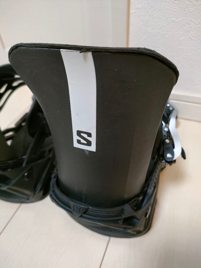 SALOMON DISTRICT ビンディング Mサイズ 22−23 ブラック