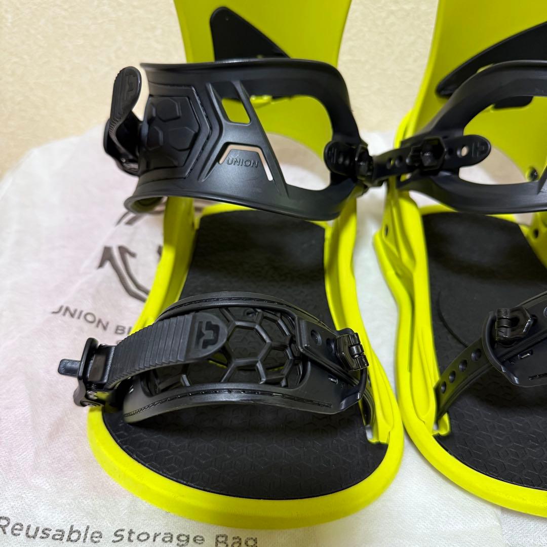 スノーボード Union board Bindings Strata 24-25